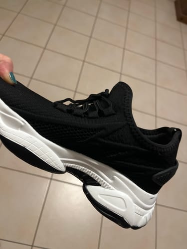 Customer photo review of ELEVATESHOES SPORTY