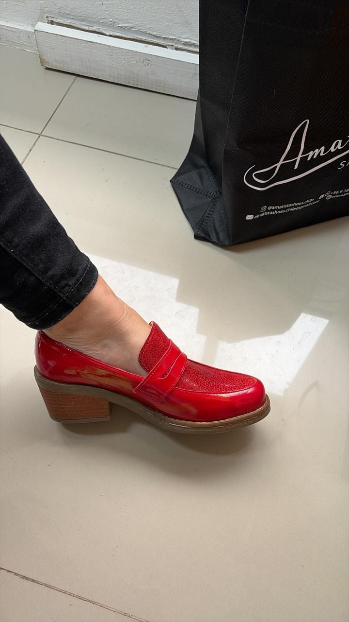 Customer photo review of Mocasín Alto