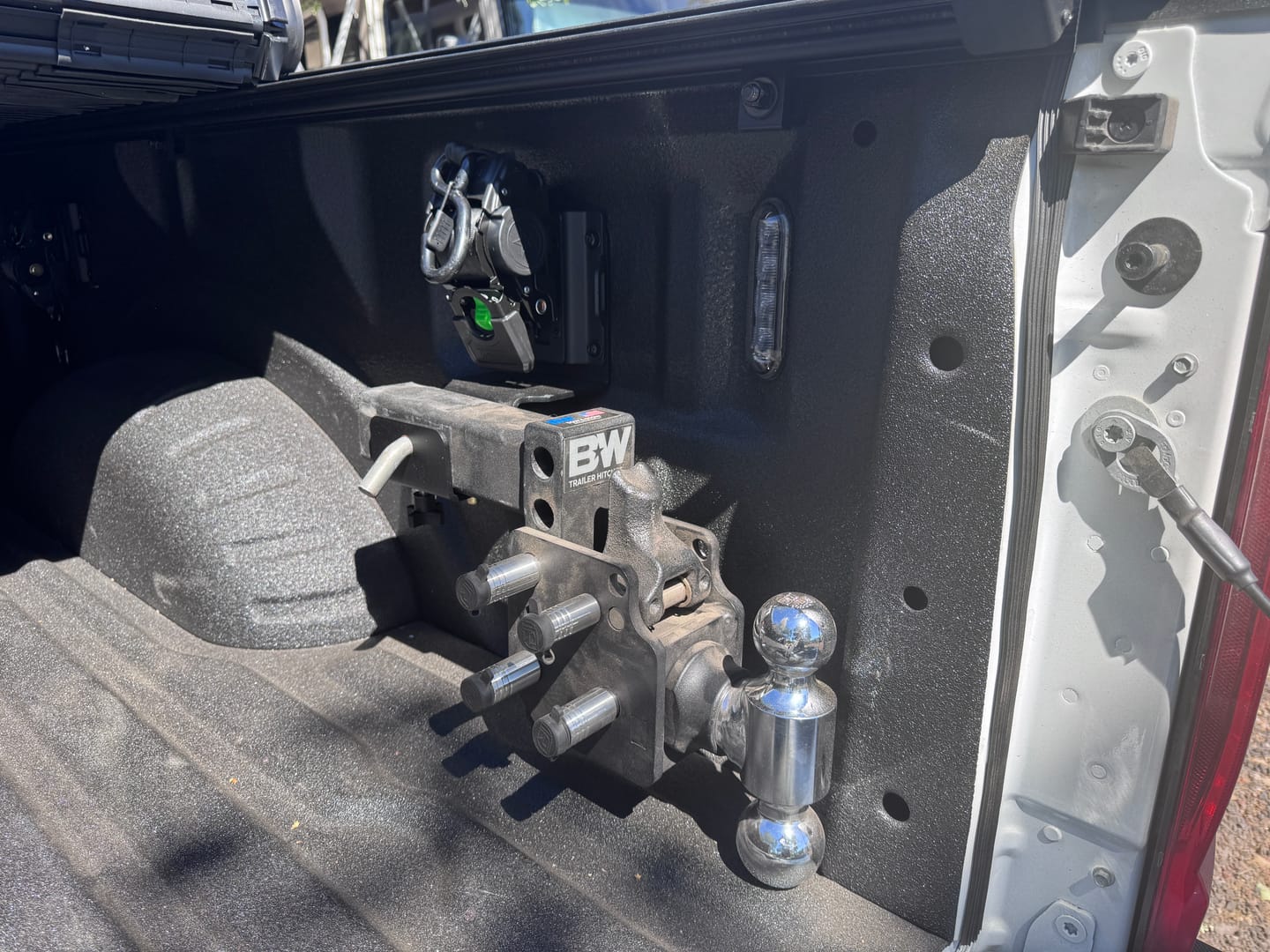 Customer photo review of Hitcholder™ Receiver - Ford BoxLink