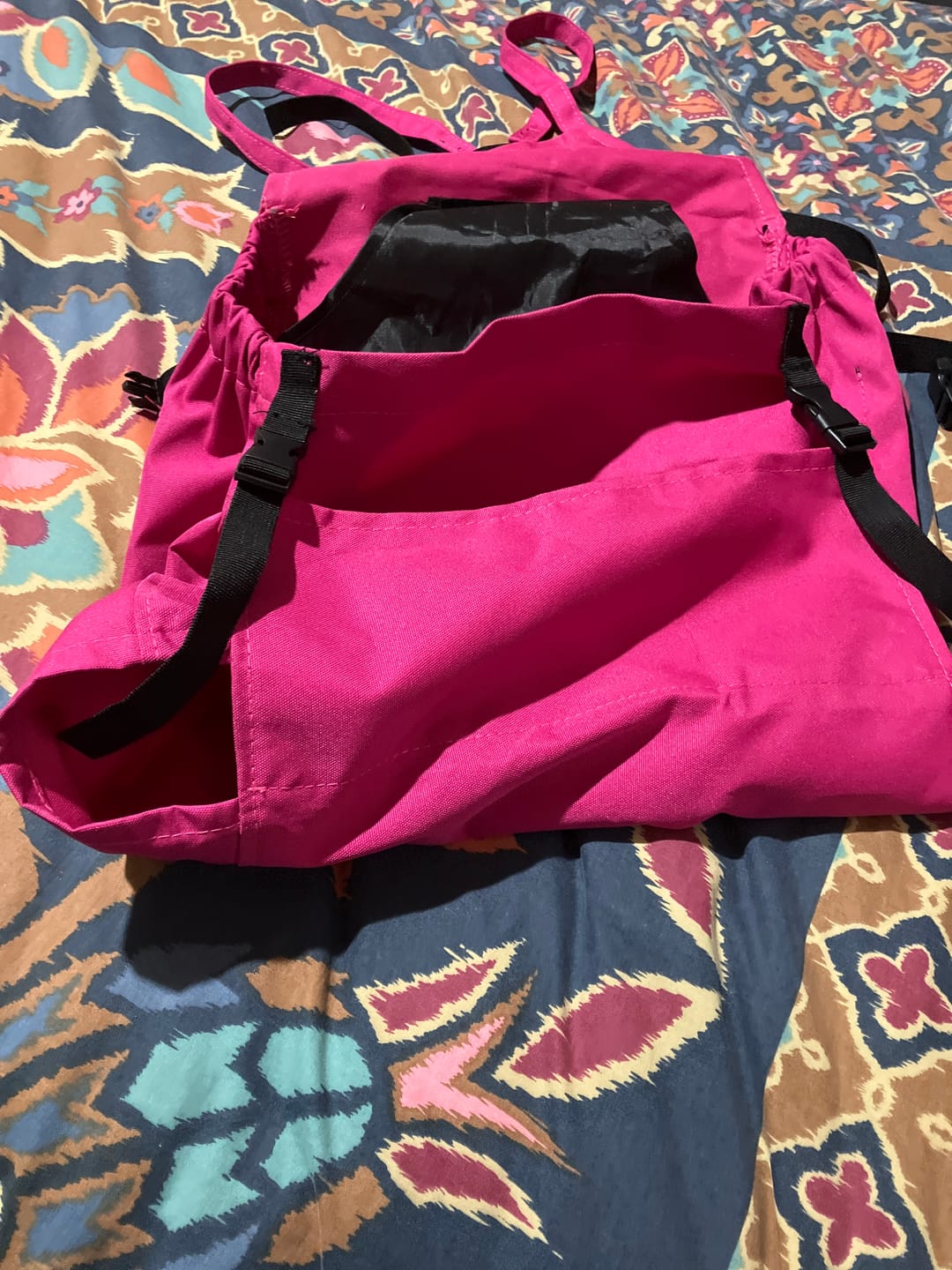 Customer photo review of GardenMate™ - Cross Back Gardening Apron