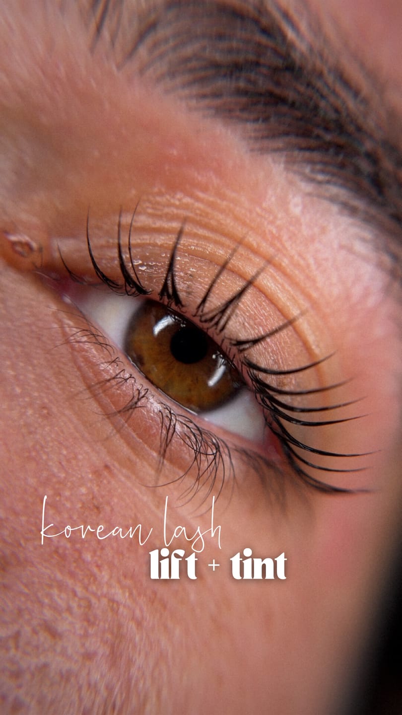 Customer photo review of Glowie - Lash Essence Serum