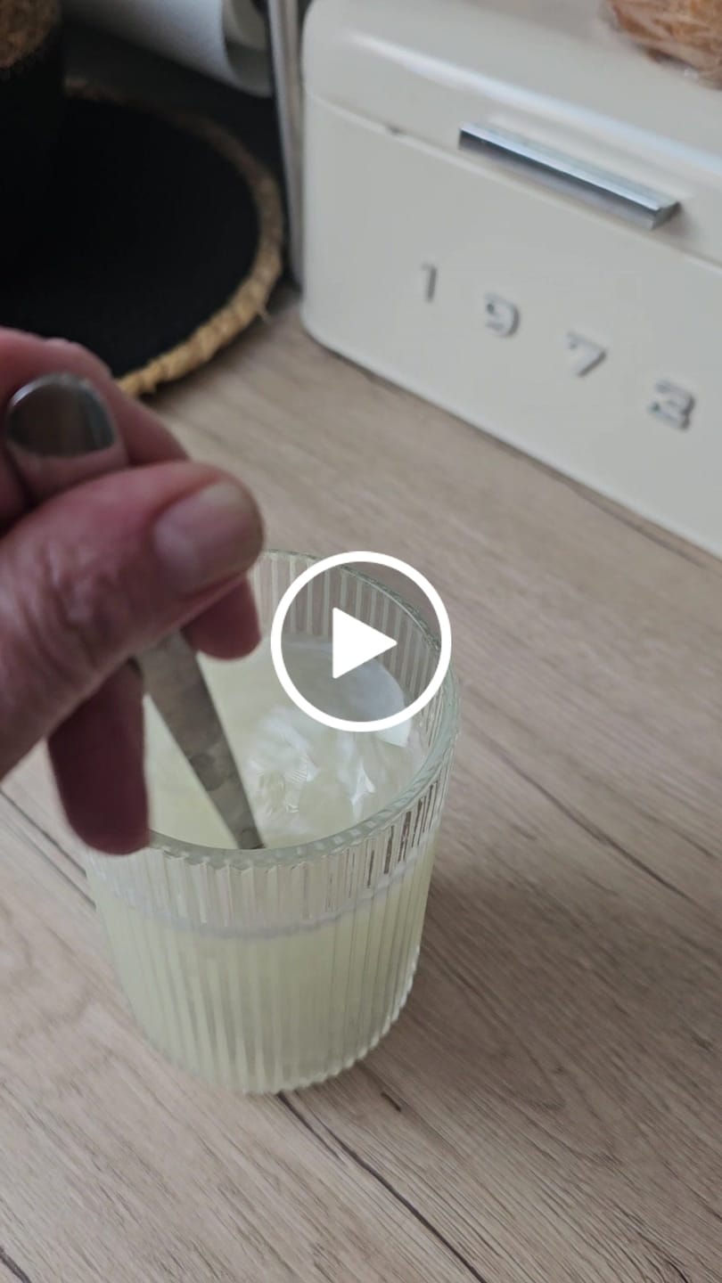 Customer video review of Collagen Pulver Vanille, 300 g, CollaPure Kollagen Peptide