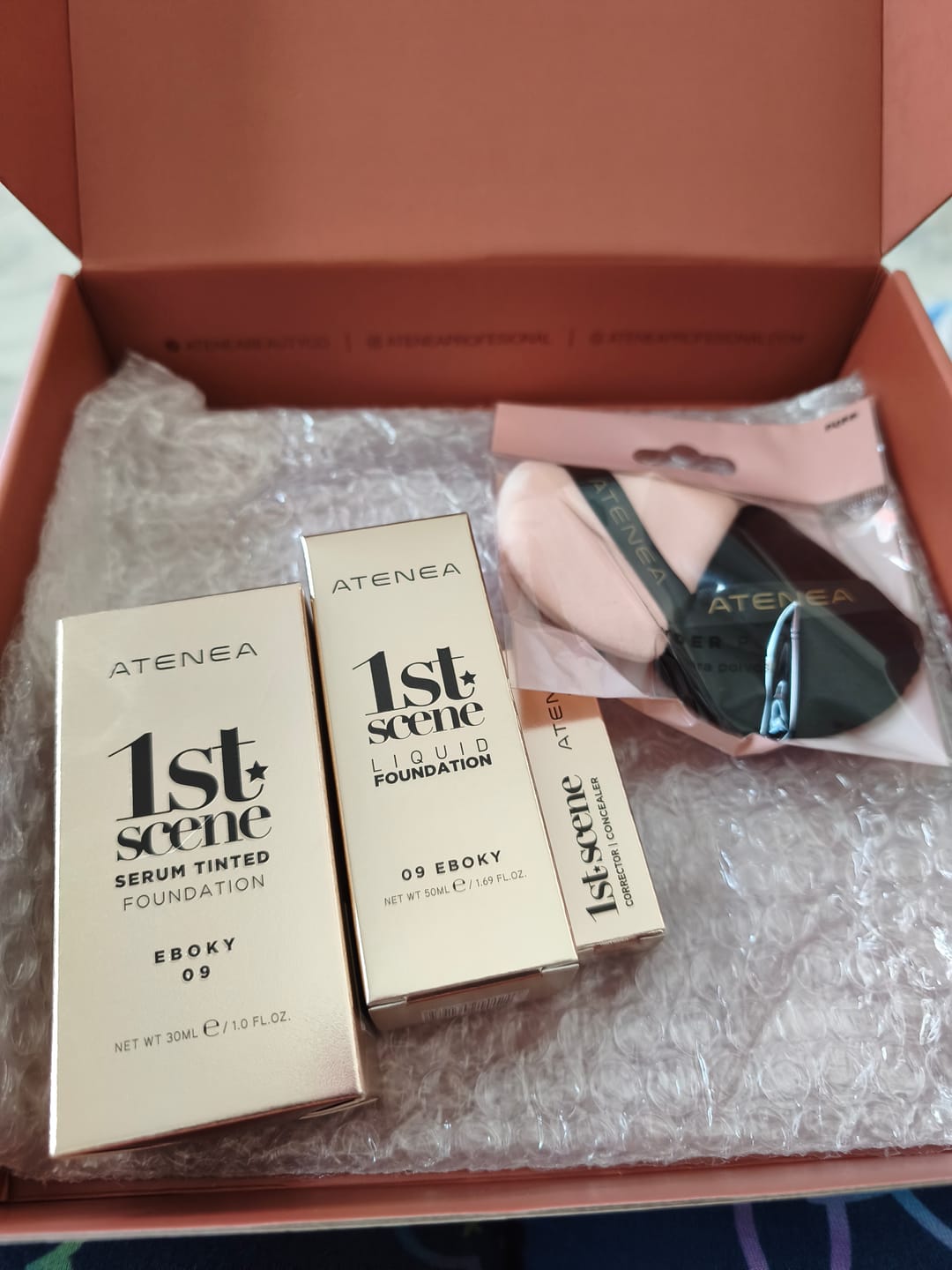 Customer photo review of BASE DE MAQUILLAJE LÍQUIDA 1ST SCENE