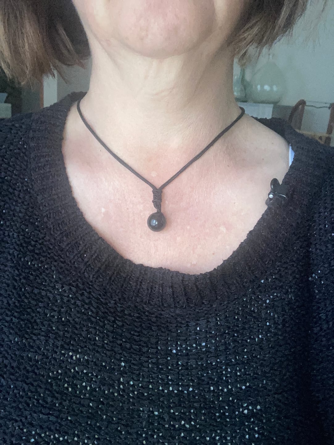 Customer photo review of Pendentif "Sphère" en Obsidienne Dorée