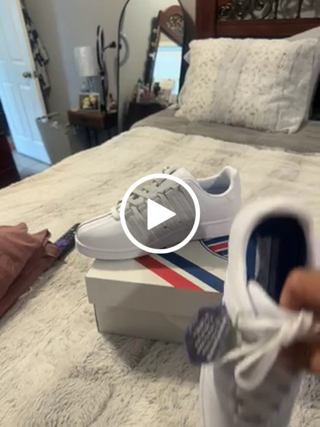Customer video review of 07321-101-M | CLASSIC VN | WHITE/WHITE