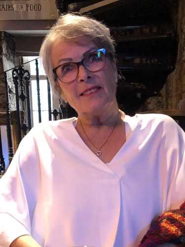 Customer photo review of Hair Growth - For Longer Hair and Stronger Nails