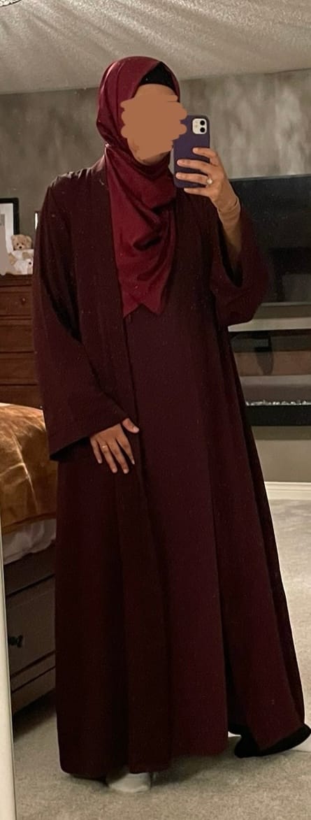 Customer photo review of Amal Abaya Set - Beetroot
