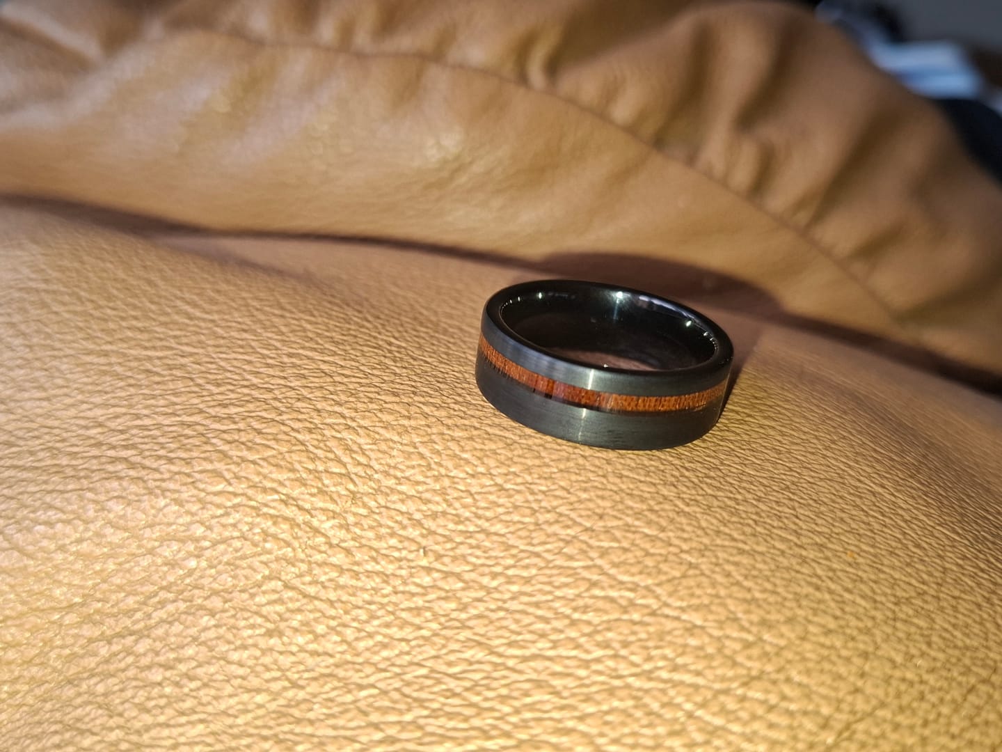Customer photo review of Luke Skywalker - Rosewood Men's Tungsten Ring