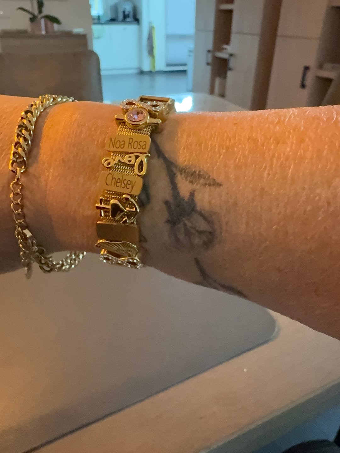 Customer photo review of Mesh charm love gold
