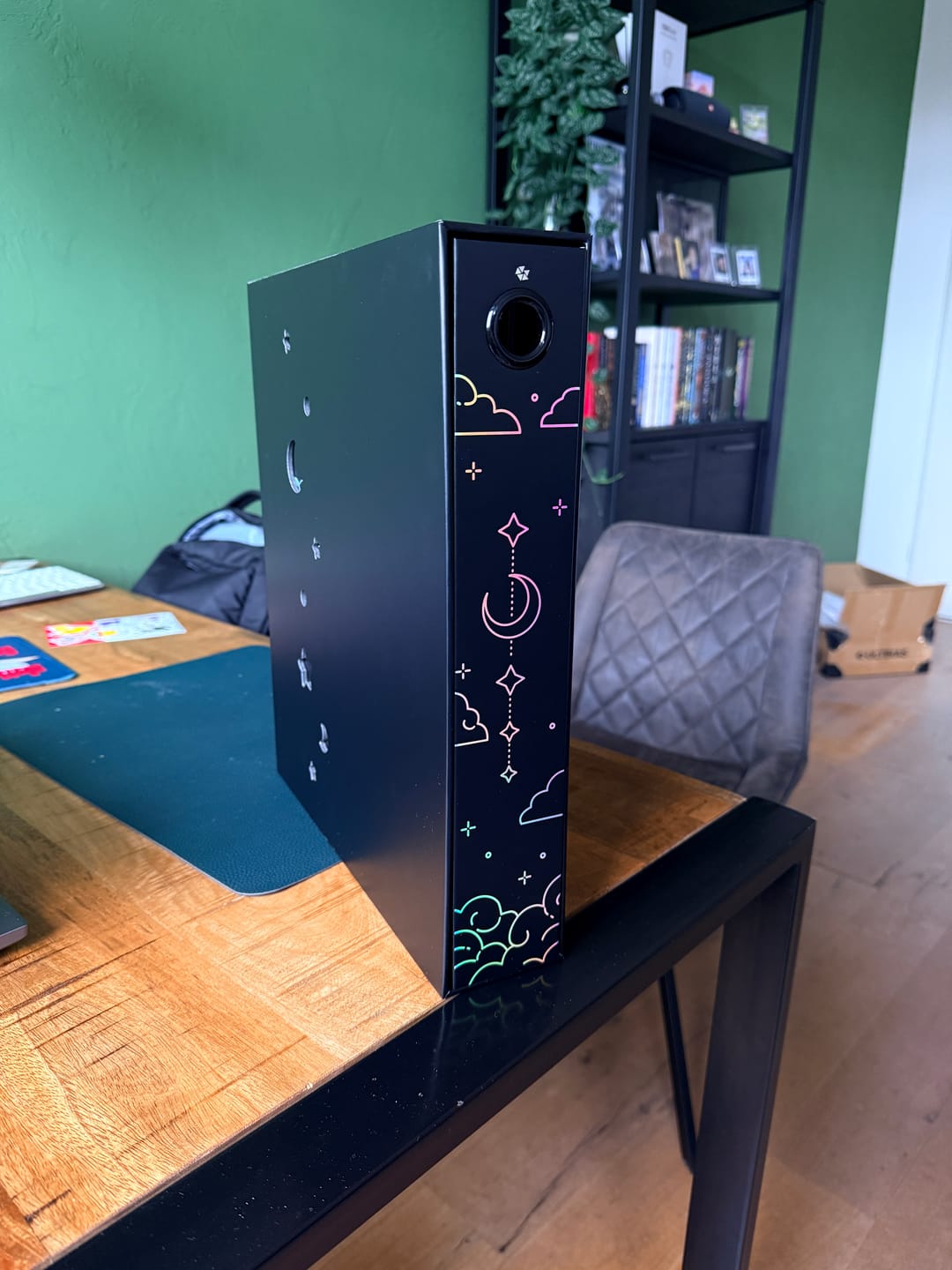 Customer photo review of [PRE-ORDER] Part I - Astro - Midnight - Single - A4 myCOLLECTION Binder
