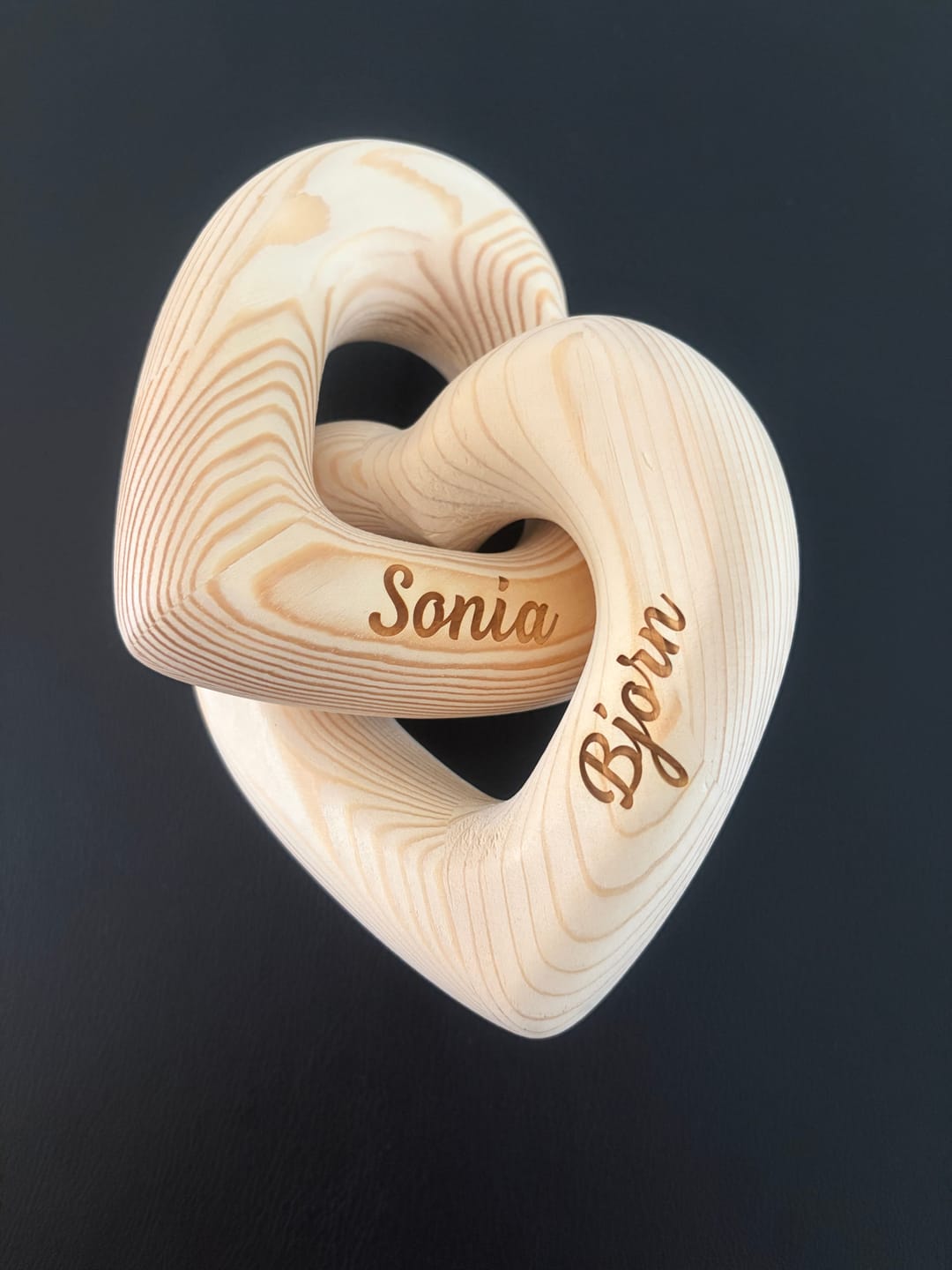 Customer photo review of Romantic Couple - Personalized Infinity Heart Sculpture