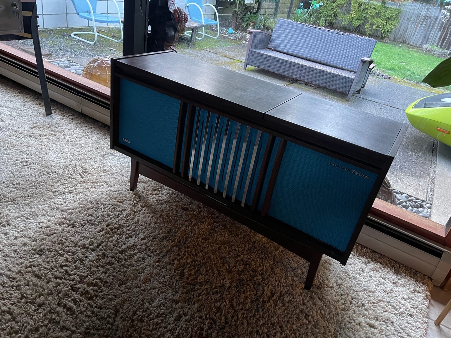 Customer photo review of Vintage Speaker Grill Fabric | Acoustically Transparent Cloth