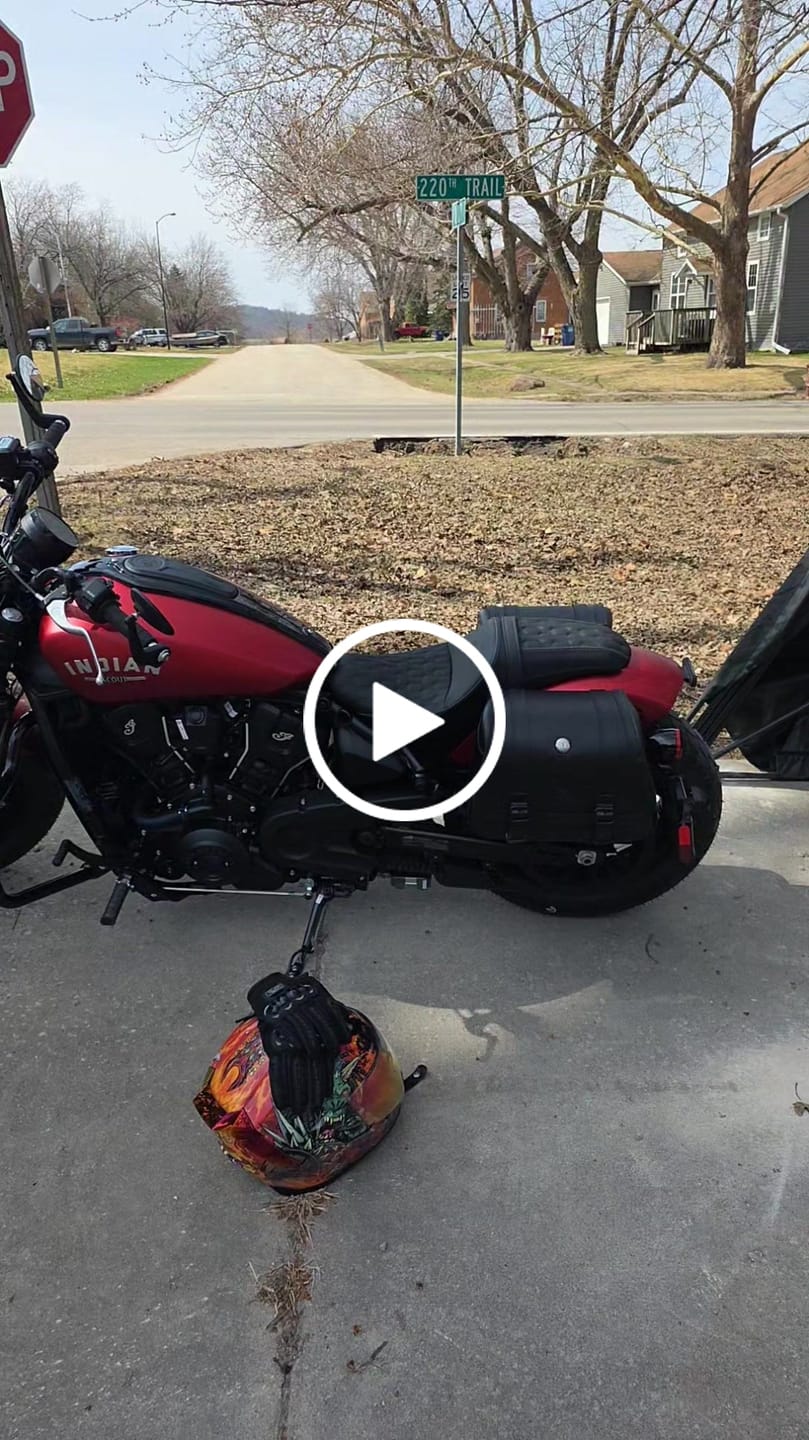 Customer video review of 25L - SpiritBlade Large 2025+ Indian Scout Bobber Leather Motorcycle Saddlebags