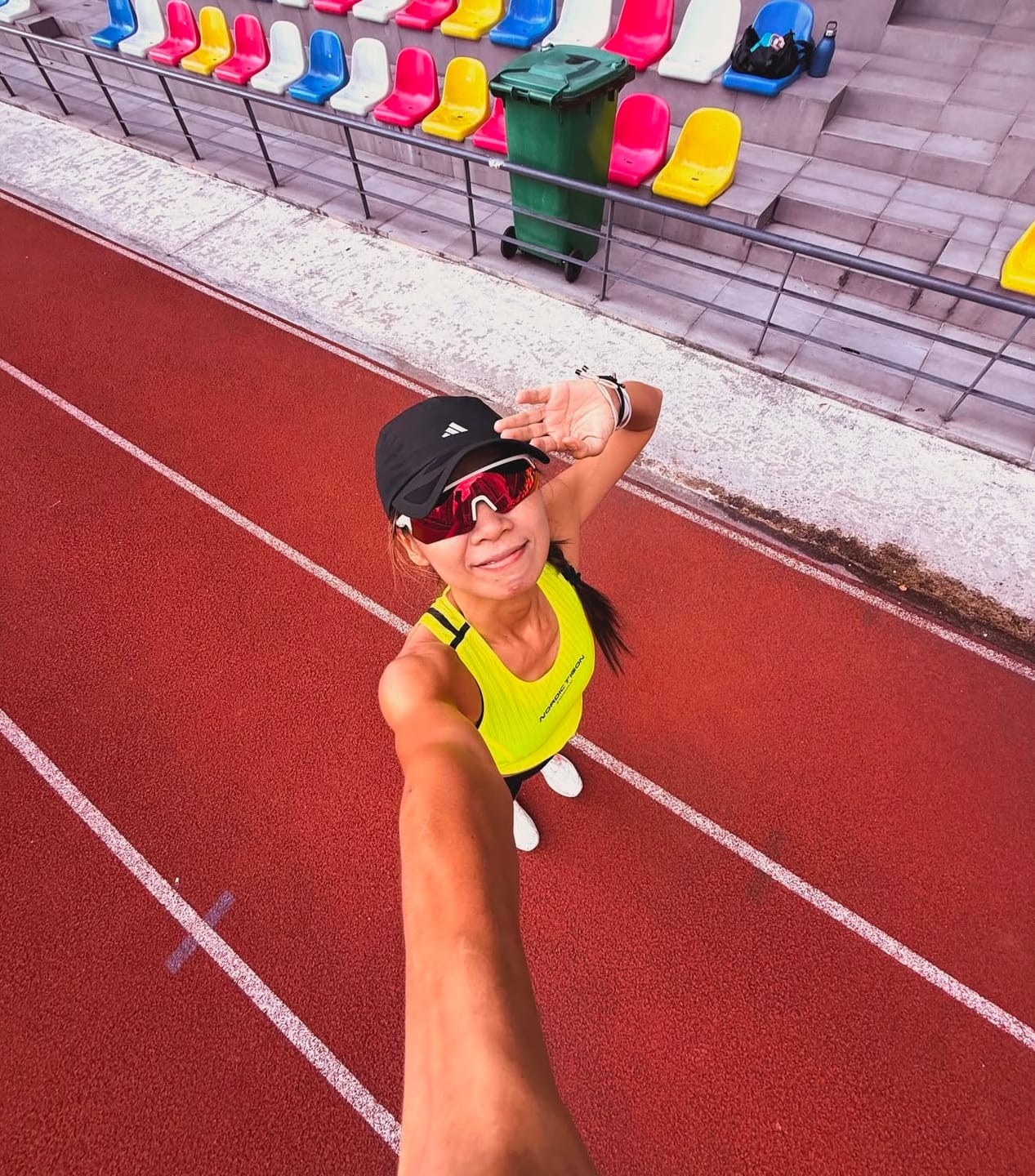 Customer photo review of Women's Velocity Cropped Tank - Flash Yellow