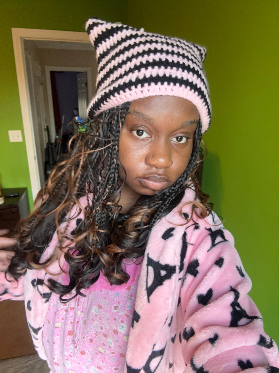 Customer photo review of Freetress Synthetic Crochet Braid - 3X FRENCH CURL BRAID 22"