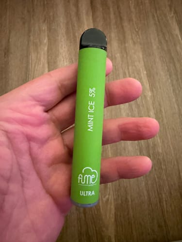 Customer photo review of Fume Ultra 2500 Puffs