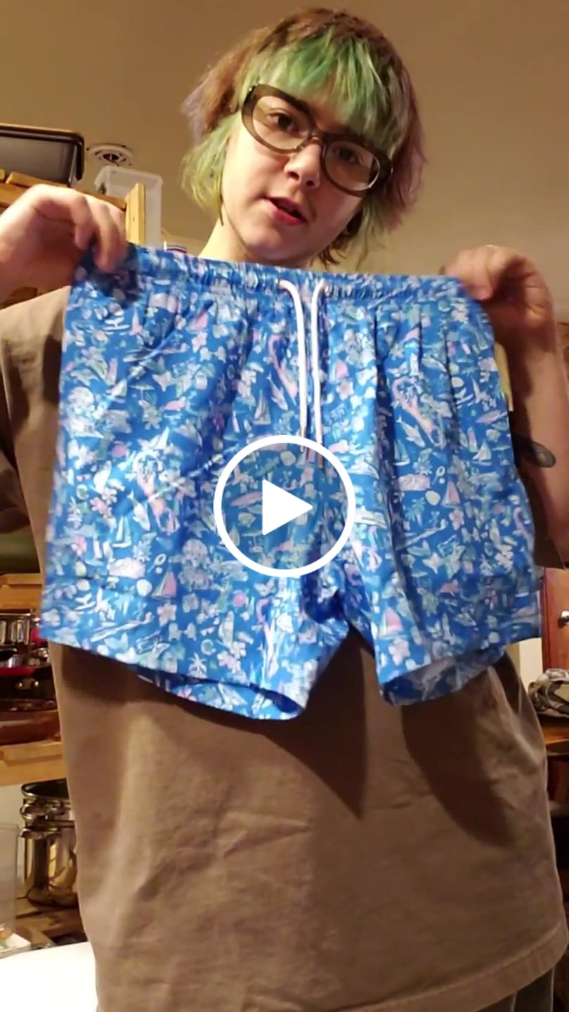 Customer video review of Bermuda