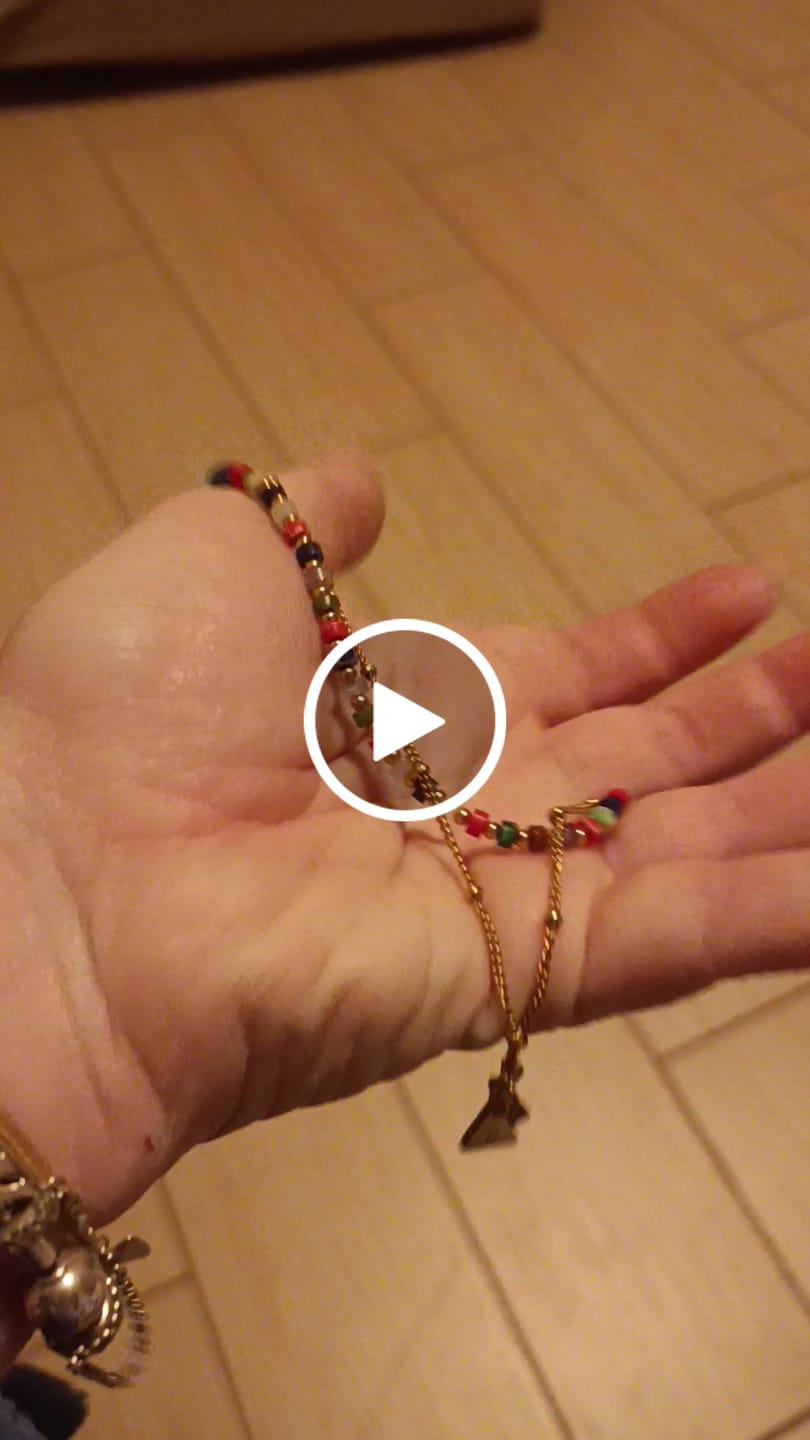Customer video review of Necklace: Summer Initials
