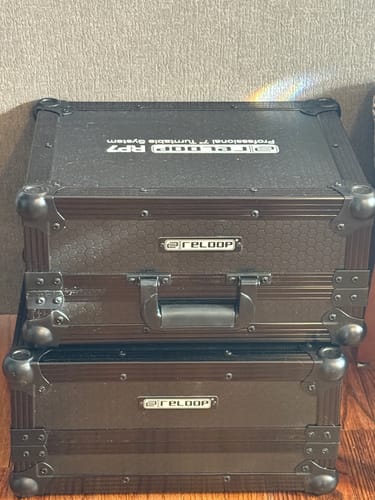 Customer photo review of Reloop RP-7-CASE Premium Turntable Case with Durable Protection