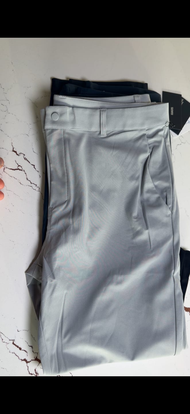 Customer photo review of Haus Everyday XYZ Pant