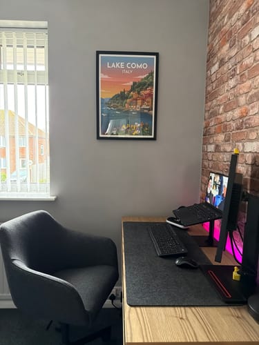Customer photo review of Lake Como
