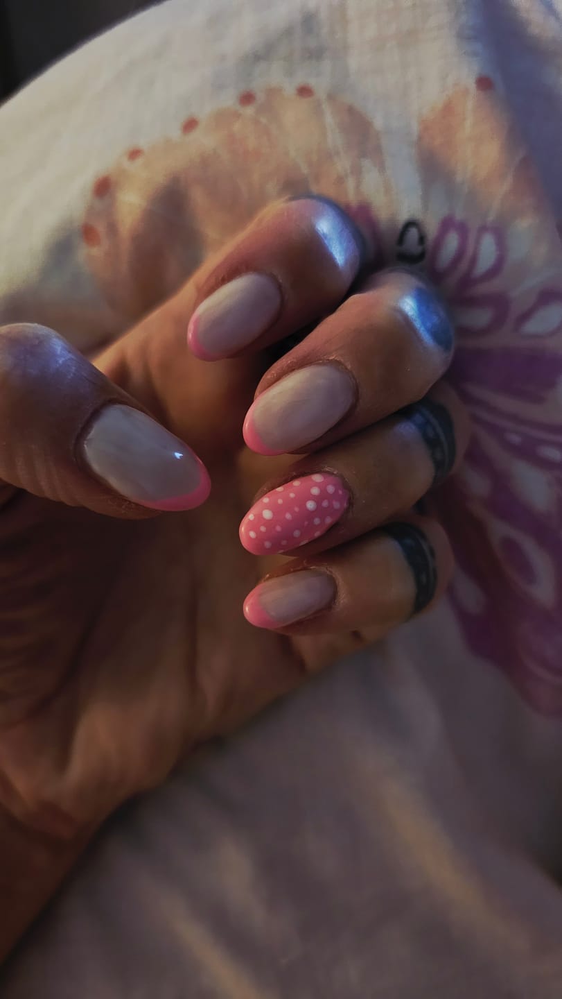 Customer photo review of Semilac 389 Coconut Ice Cream UV Gel Polish