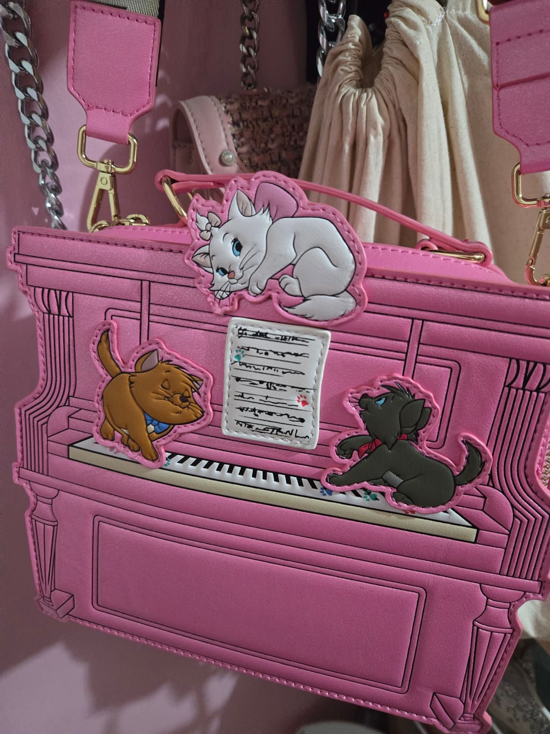 Customer photo review of Loungefly Disney The Aristocats Figural Piano Crossbody Bag