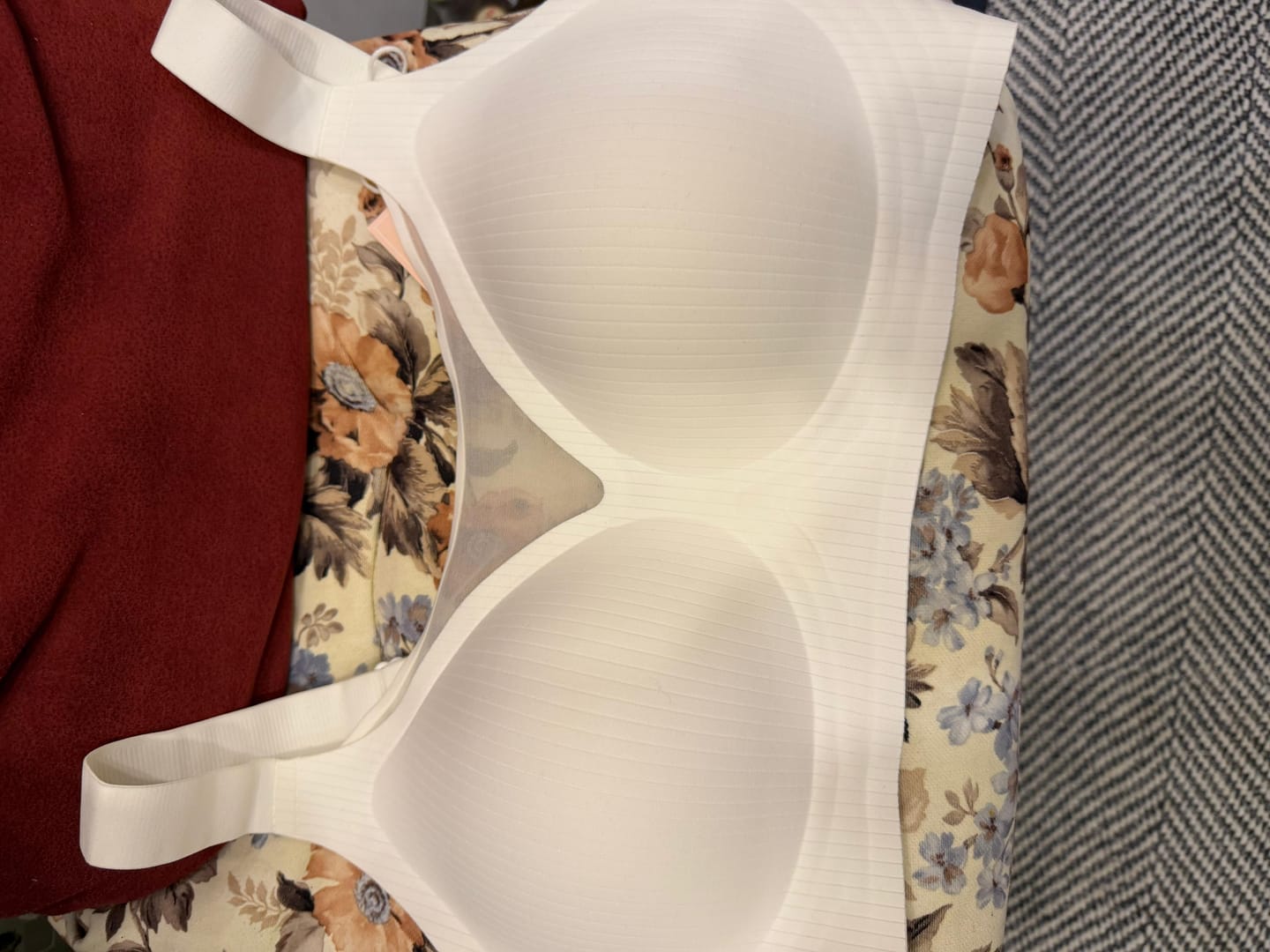 Customer photo review of Lazer Kesim Toparlayıcı Büyük Beden Sütyen