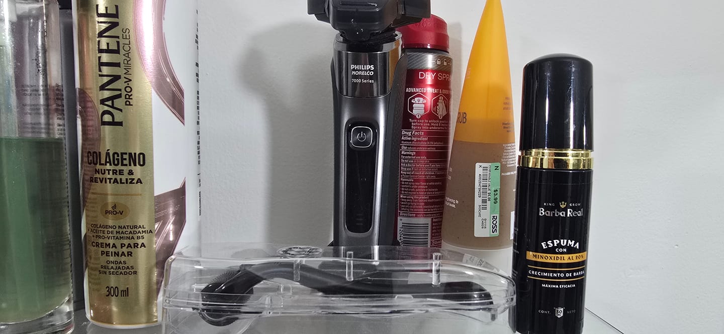 Customer photo review of Kit Barba Real | 2 Minoxidil al 20% +Biotina + Derma | El kit más Completo para crecimiento de Barba