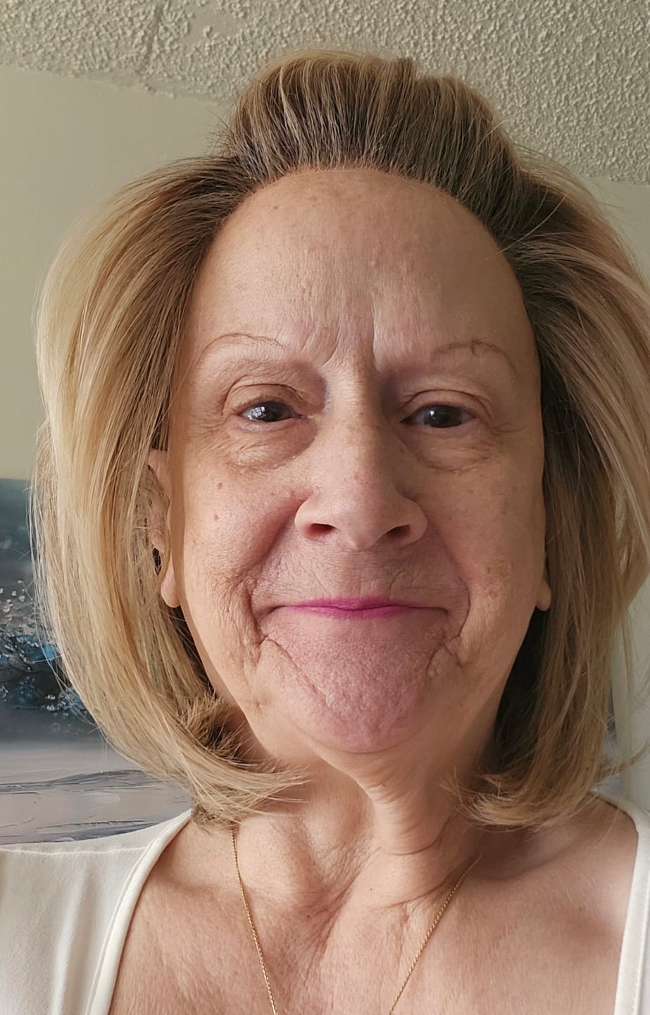 Customer photo review of FIERCE FOCUS - Sunlit Beige Blonde