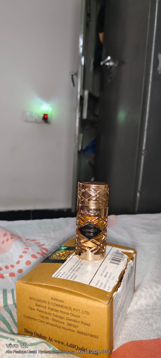 Customer photo review of Glamour Oud Attar Perfume 10ml