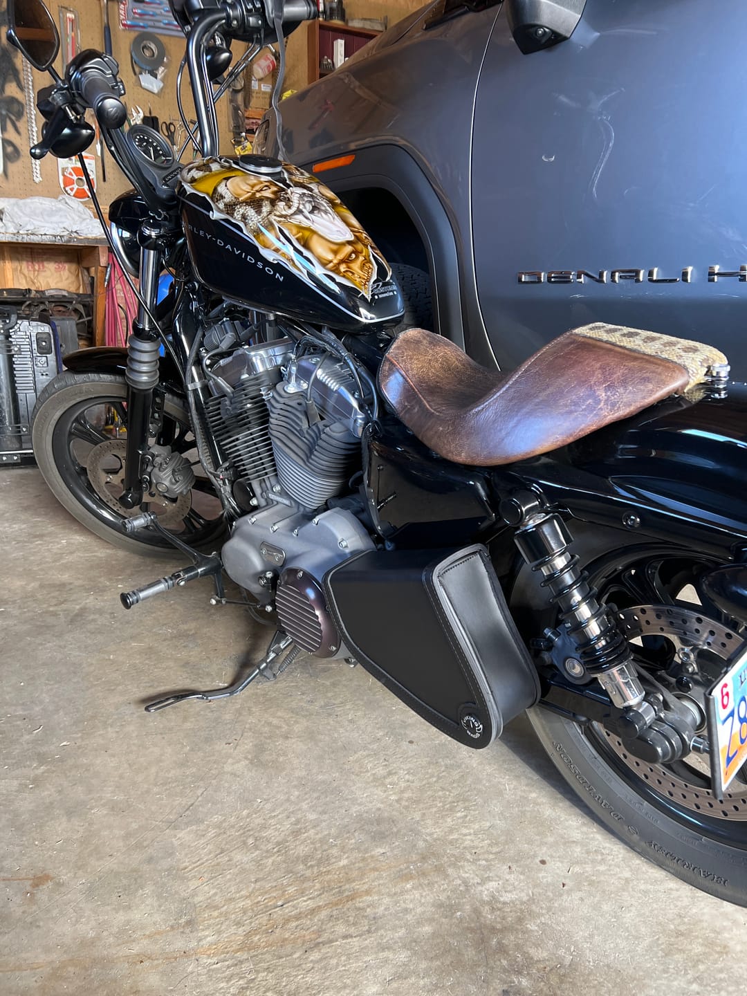 Customer photo review of 3L - Sprinter Harley Sportster Motorcycle Swing Arm Bag