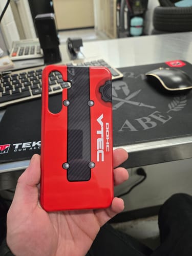 Customer photo review of B Series Engine Phone Case