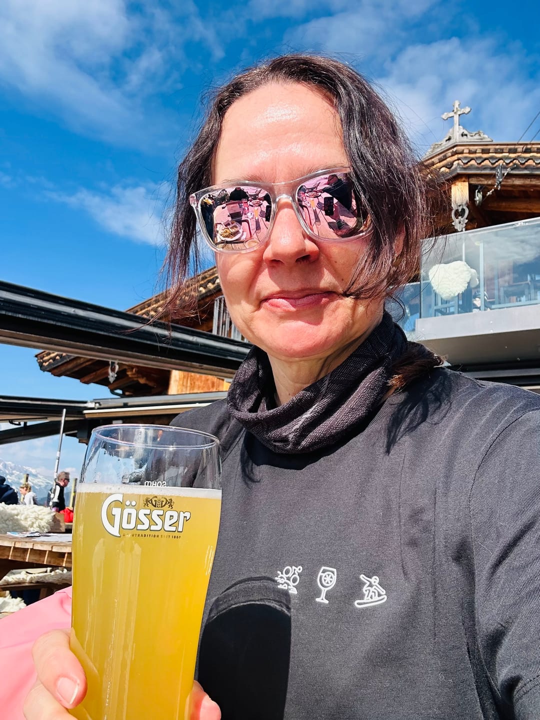 Customer photo review of Personalisiertes Premium T-Shirt aus Bio-Baumwolle - Frauen