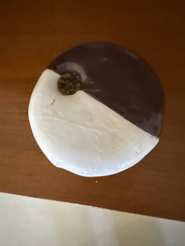 Customer photo review of Black and White Cookie Pipe