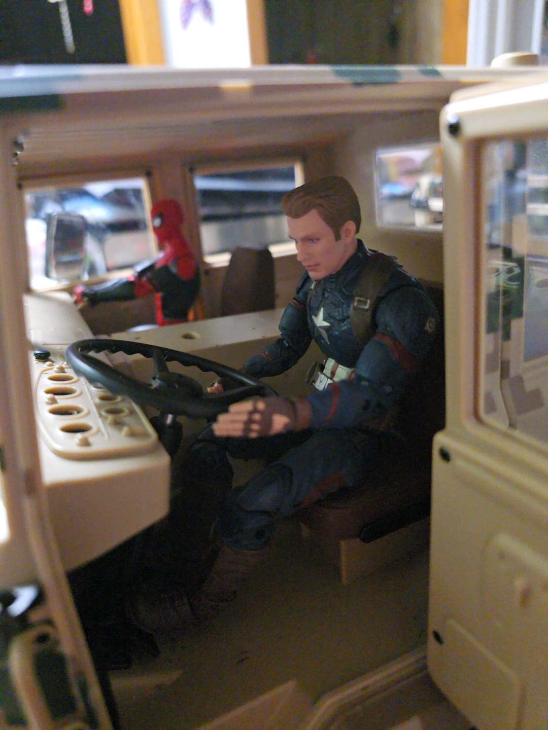 Customer photo review of Rlaarlo 1/10 Scale RTR 6X6 Brushless RC Military Trucks HongYan HY6