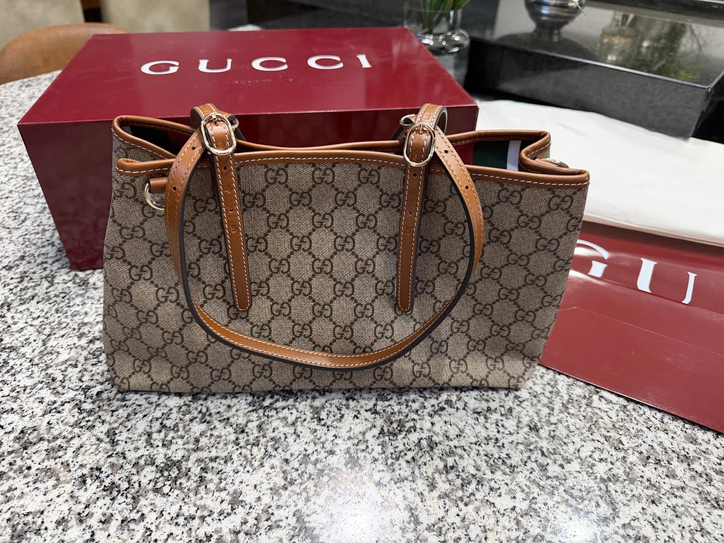 Customer photo review of GU BUCKET EMBLEM