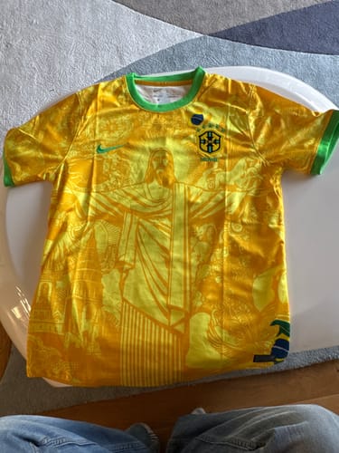 Customer photo review of Brésil Maillot Spécial Jaune 2024