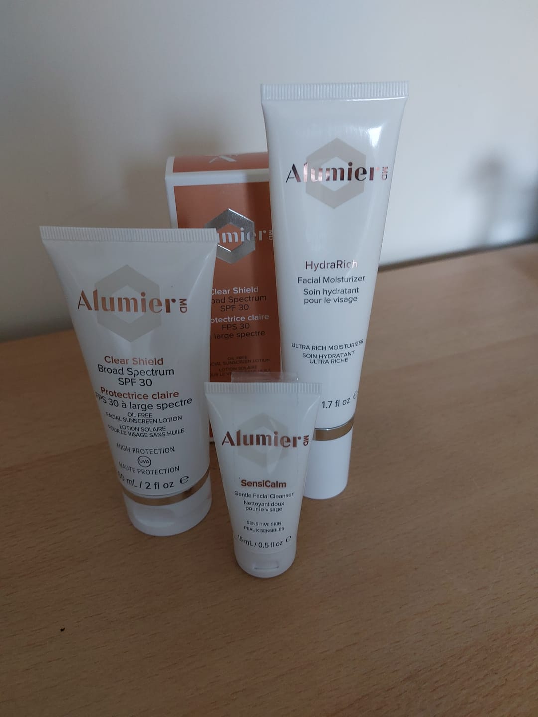 Customer photo review of Alumier HydraRich Moisturiser (50ml)