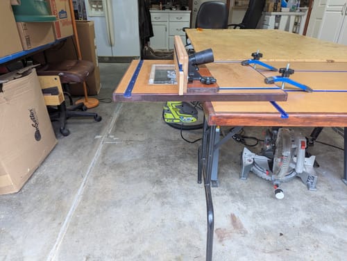 Customer photo review of Ryobi One+ (P601/PCL424B/PBLRR01) Palm/Trim Router Table Plate