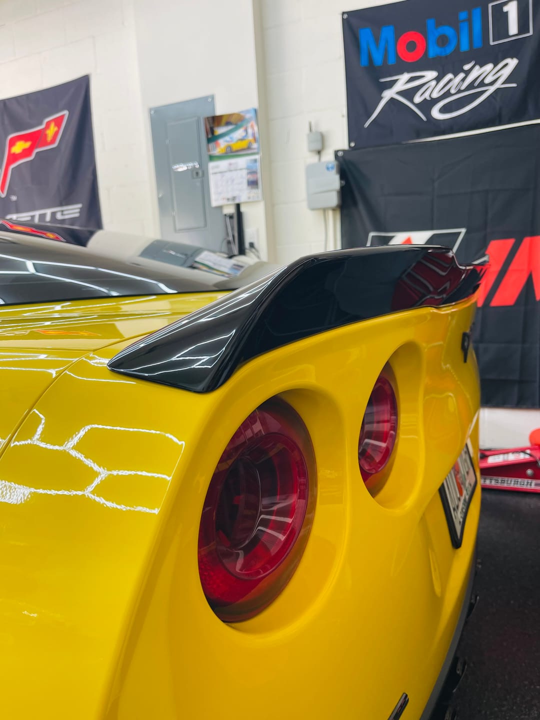 Customer photo review of Corvette C6 ZR1 Extended Rear Trunk Spoiler