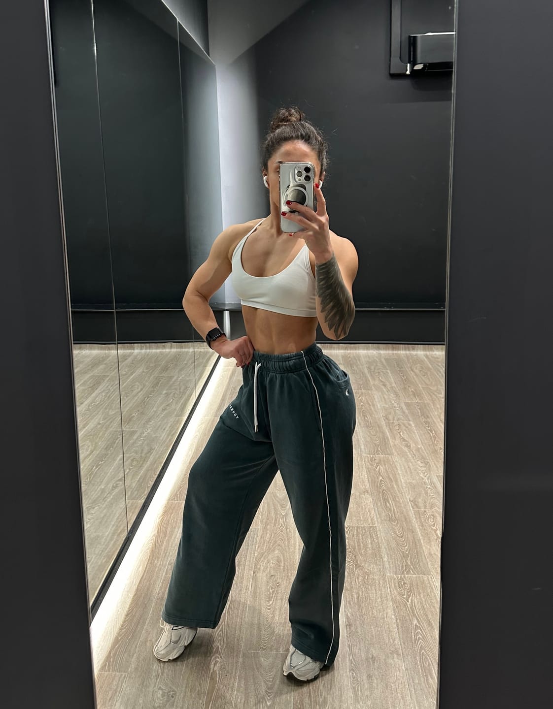 Customer photo review of 2008 - The Original Sweats