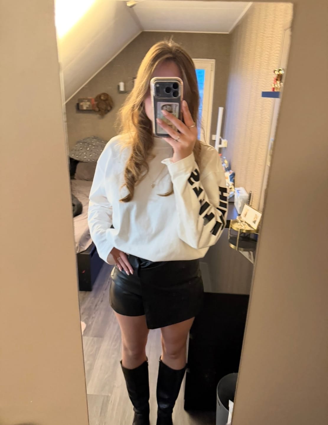 Kundenbewertung mit Foto von LONGSLEEVE T-SHIRT WHITE