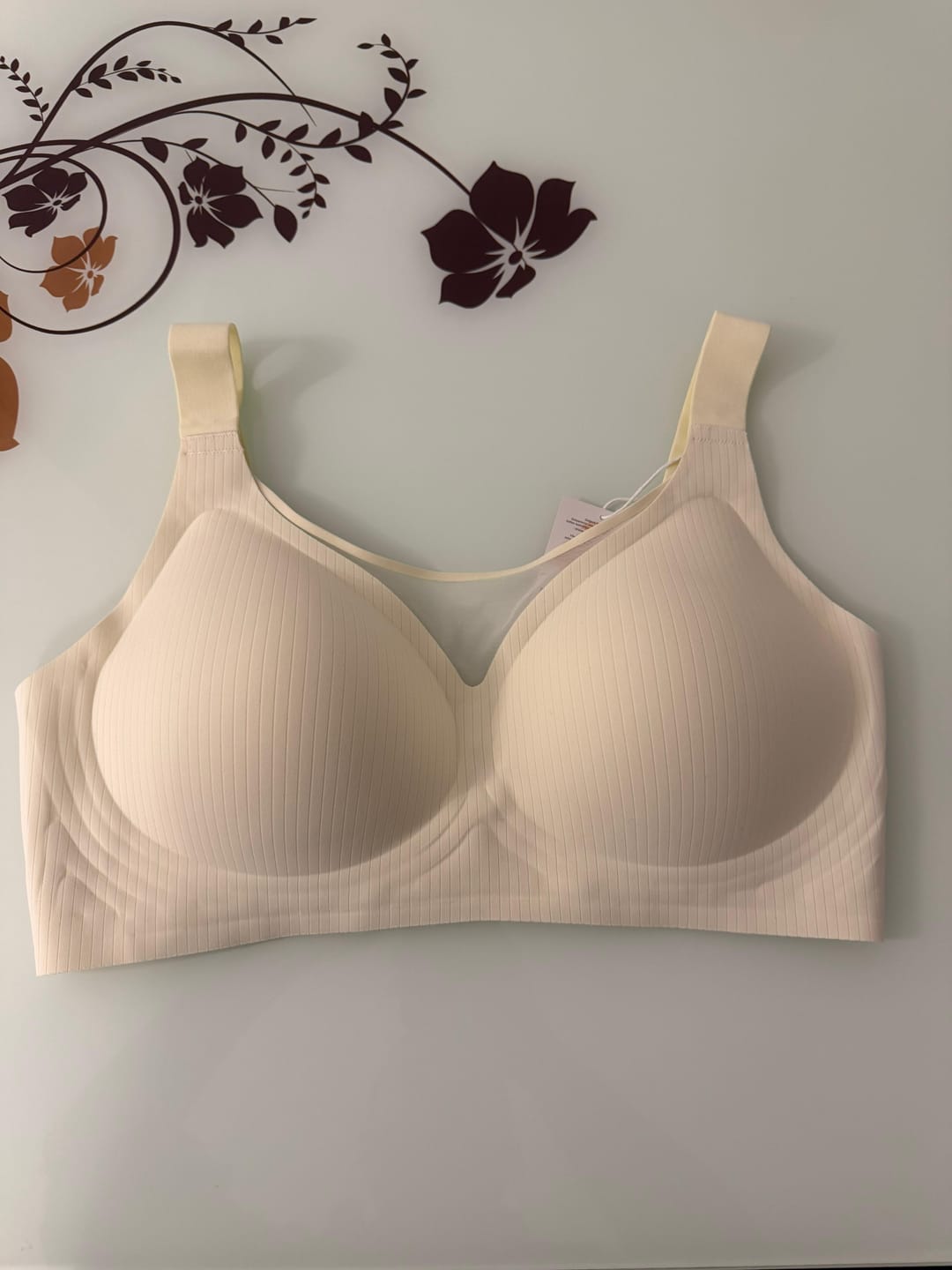 Customer photo review of Lazer Kesim Toparlayıcı Büyük Beden Sütyen