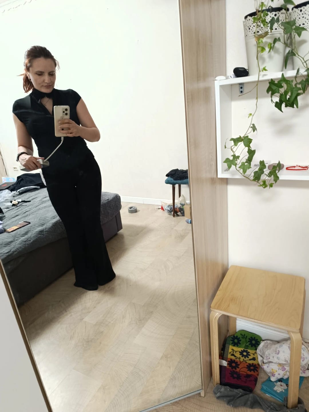 Customer photo review of Ahagaga Sexy Women's Sets Short Sleeves Hollow Out Skinny Zipper Basic 2Pcs (Tops+Long Pants) High Street Turtleneck Reacksuits