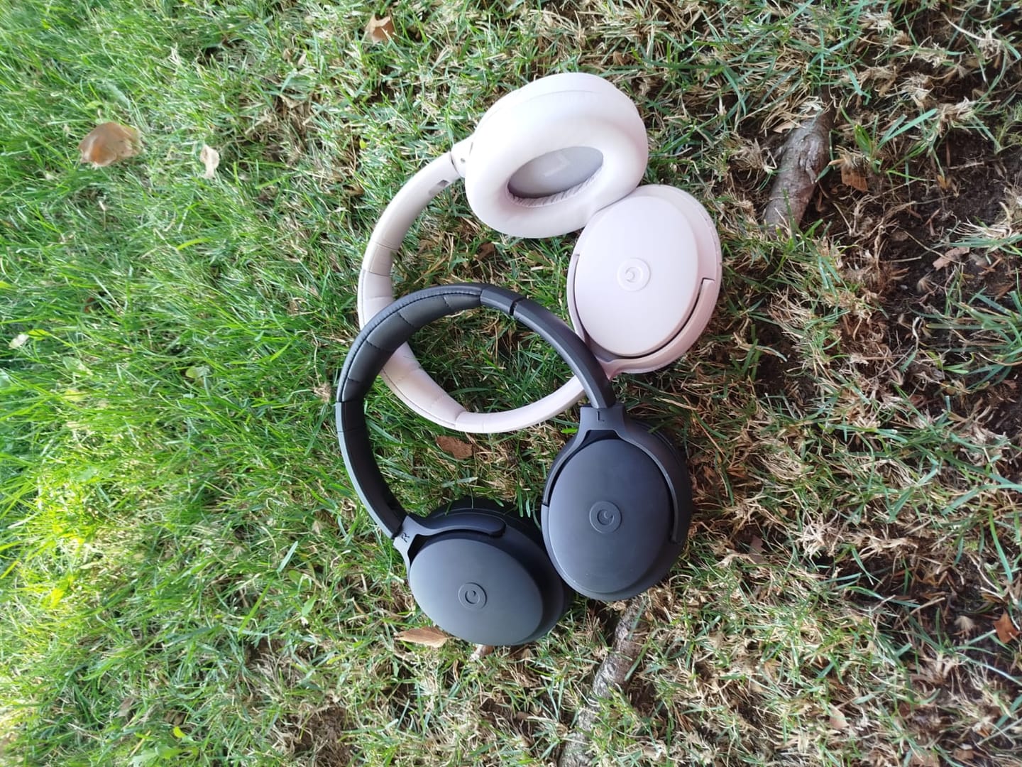 Customer photo review of Audífonos Bluetooth Blik Neo Cancelación De Ruido 60H Rosa