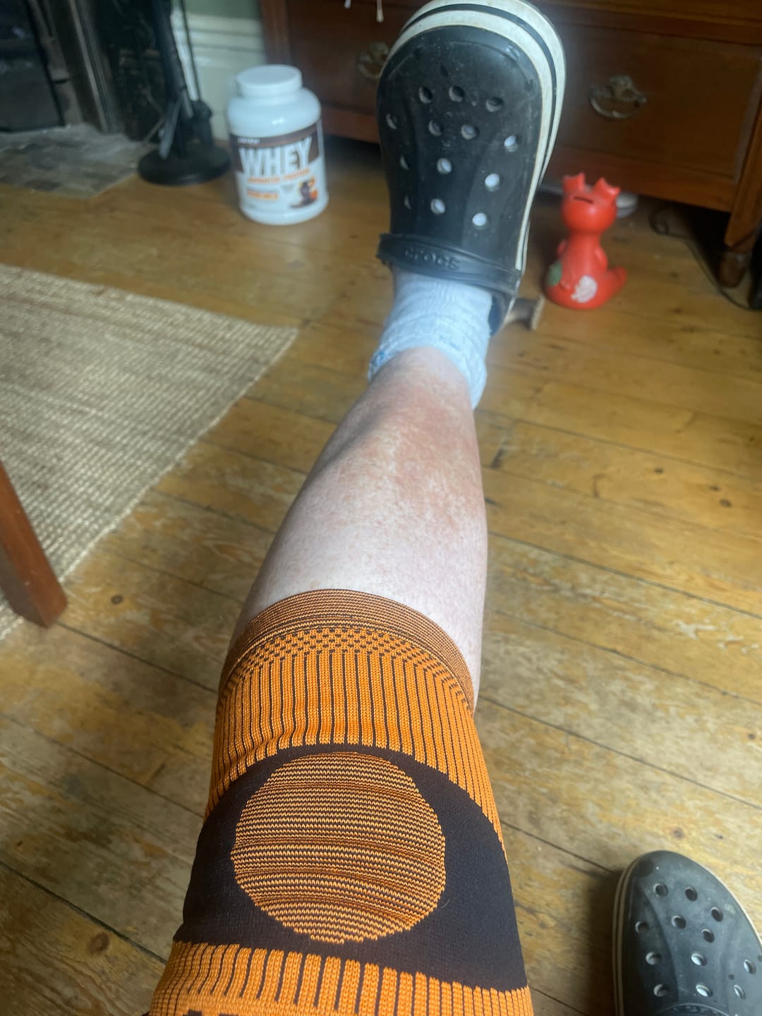 Customer photo review of Knee Compression Support Sleeve For Arthritic Relief & Pain Recovery