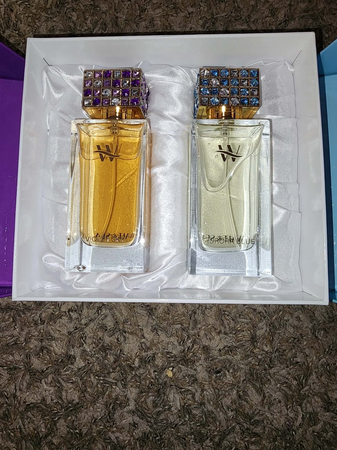 Customer photo review of 2 PIECE GIFT BOX SET - Day & Evening Perfume Collection