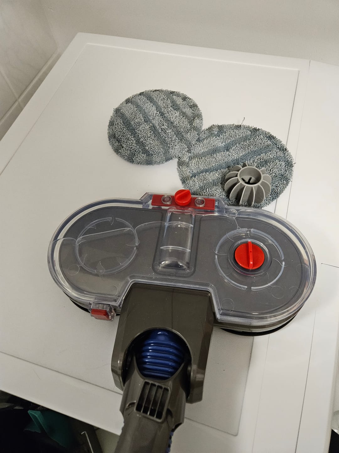 Customer photo review of Elektrischer Wischaufsatz passend für Dyson - Secret Sale