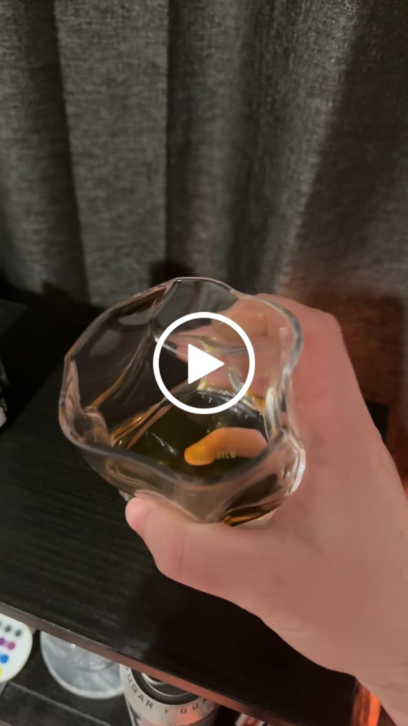 Customer video review of M&B Whisky Wave Glass Set